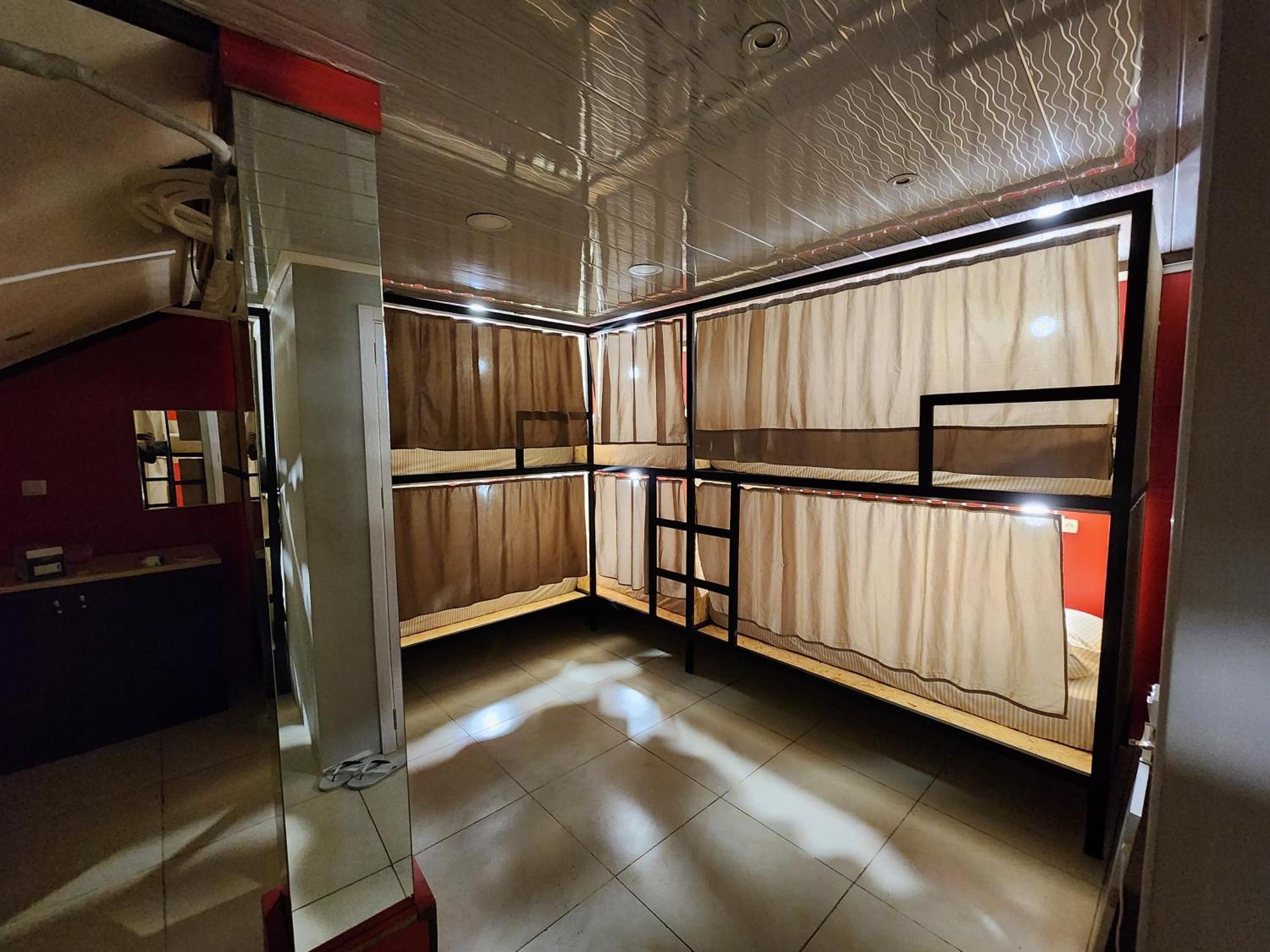 Gallary Hostel تبليسي المظهر الخارجي الصورة